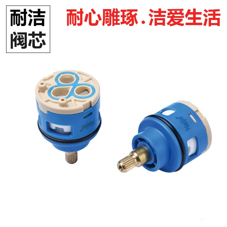 Производитель продает водяной клапан среднего закрывающегося 35 мм, медная ручка, водяное охлаждение и отопление в пределах 2 входа и изнагрева, 2 выпускных клапана смешанной воды.