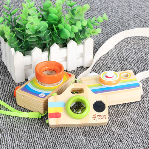 Children's wooden magical bee-eye polygonal lens effect viewing tube, baby toys, simulation camera wholesale manufacturer