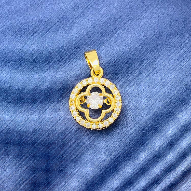 Tiktok Venta caliente colgante al por mayor auto-seleccionado 100 cobre colgante único con fuente de cadena de fábrica al por mayor sin cadena