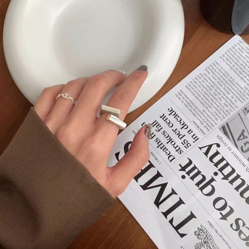 Staggered Long Square Opening Ring Korean 2024 New Fashion Niche Design Cold Style Minimalist Women Wholesale