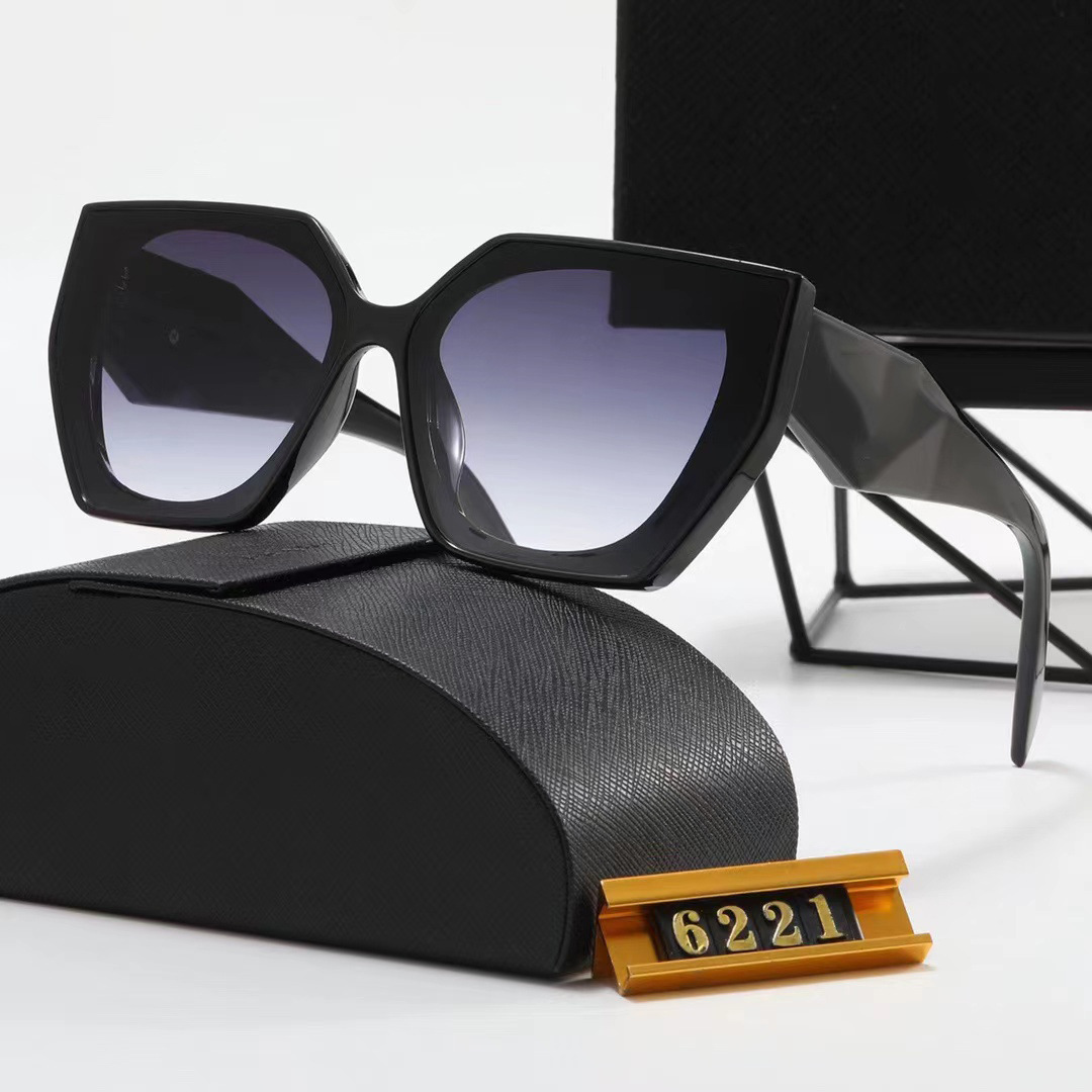 Sunglasses Image 7