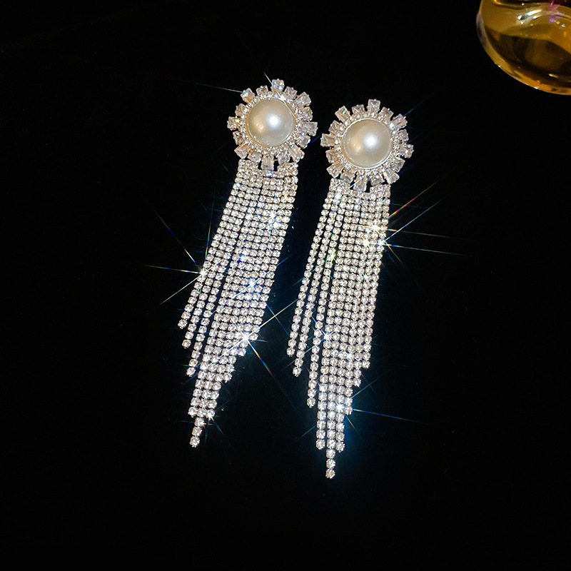 69# silver needle-silver-tassel