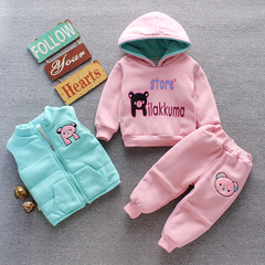 Winter cartoon winter clothes for boys and girls, new children's clothing, children's suits, infants and toddlers, bear plus velvet 3-piece set 0-2-5 years old