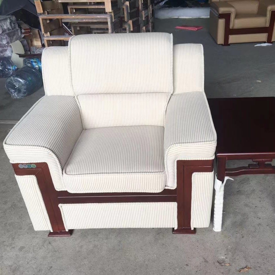 Fábrica al por mayor de cuero silla de oficina respaldo de arco silla de la computadora jefe silla ajustable giratoria silla ergonómica