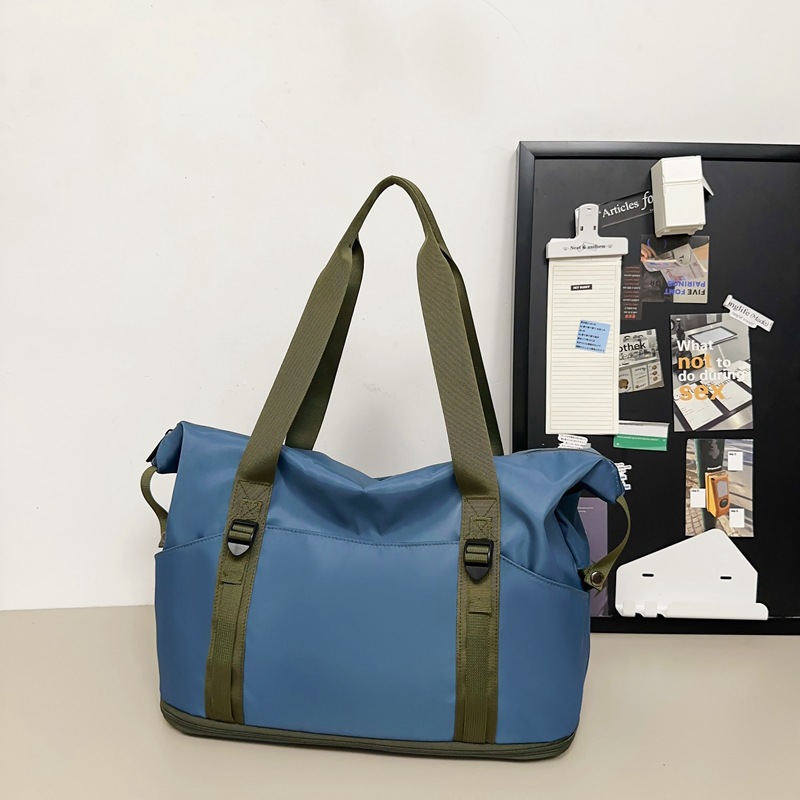 Bolsa de nylon simple nueva bolsa de viaje ligera de gran capacidad bolsa deportiva de ocio bolsa de mano image 4