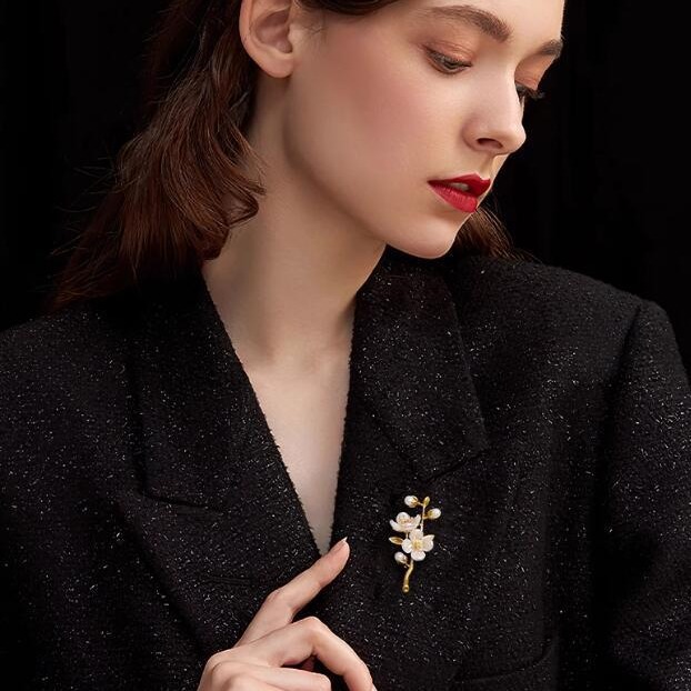 Jasmine Flower Brooch Elegant Floral Pin For Women's Apparel_voghion.com