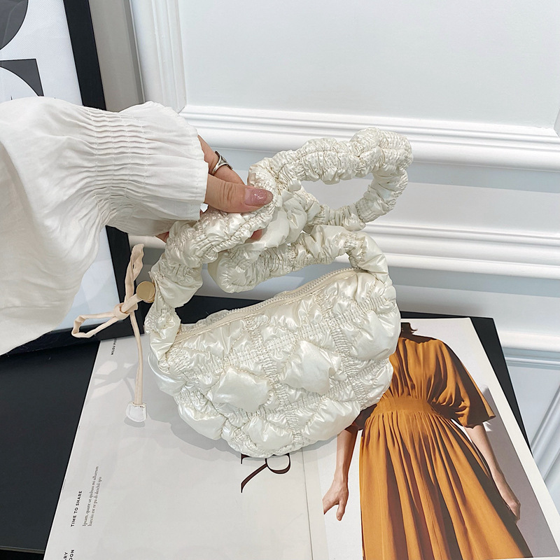 Estilo coreano nube plisado bolsa pequeña bolsa bolsas nuevo nicho de alto grado brillante cara puff dumpling hombro bolsa de las axilas para las mujeres