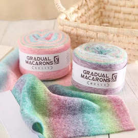 厂家批发马海毛毛线彩虹段染马卡龙羊毛线手编钩织毛衣外套围巾线