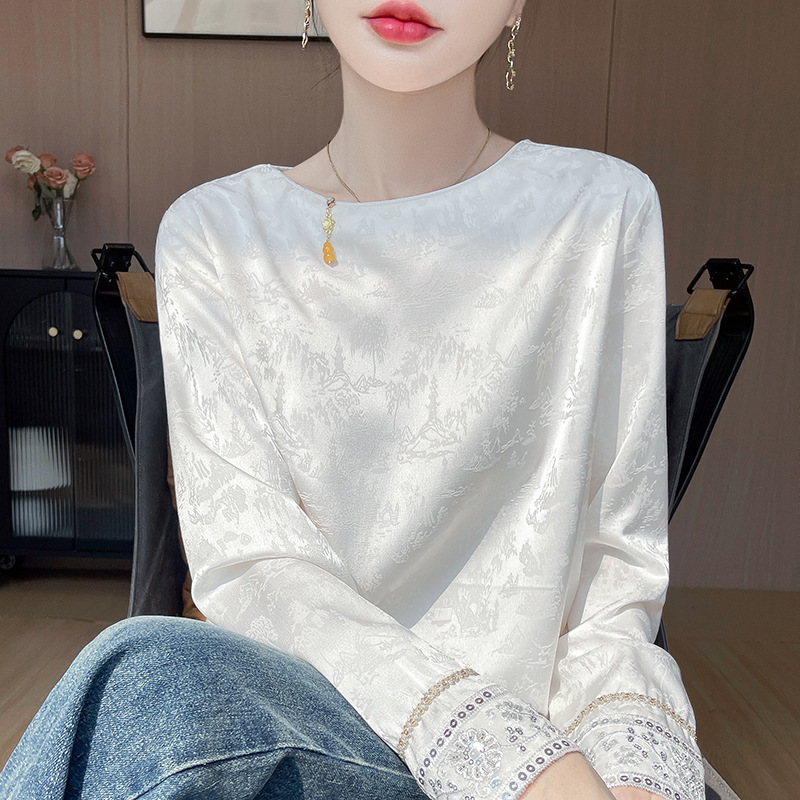 Light Chinese-Style Jacquard Long-Sleeve Shirt for Women, 2026 Autumn Thin Round-Neck T-Shirt Satin Base Shirt Top for Women Light Chinese-Style Jacquard Long-Sleeve Shirt for Women, 2026 Autumn Thin Round-Neck T-Shirt Satin Base Shirt Top for Women