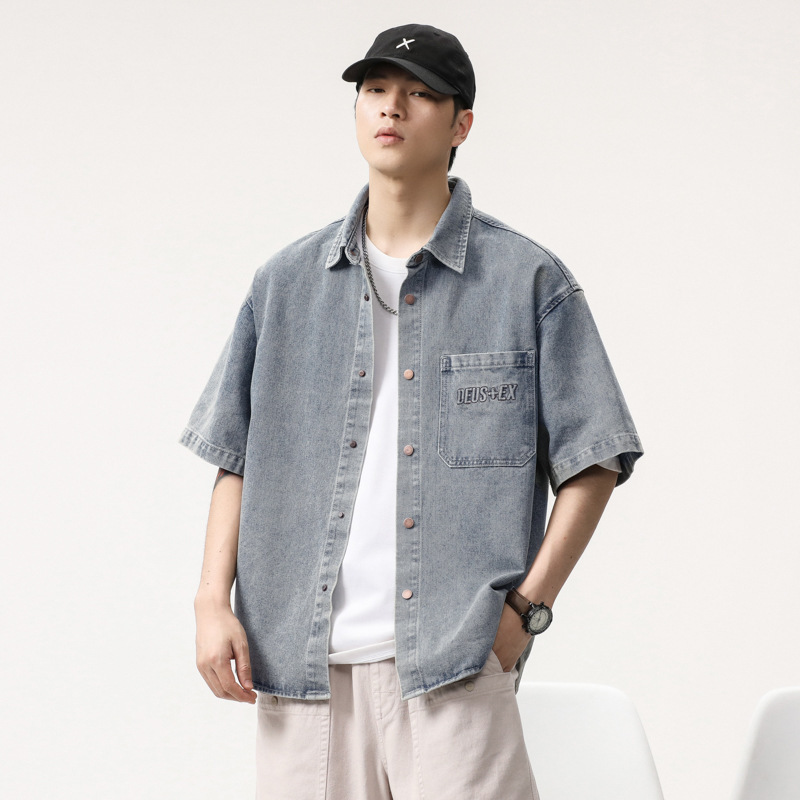 American Retro Simple Denim Short-sleeved Shirt Jacket Boys Summer 2025 New High-end Feeling Ripper Handsome Clothes American Retro Simple Denim Short-sleeved Shirt Jacket Boys Summer 2025 New High-end Feeling Ripper Handsome Clothes