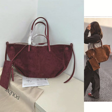 �羳����Polene��Ƥ����������ͨ�ڰ��͹ņμ�Ҹ�°��r��Ħ�ǰ�