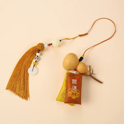 Factory direct supply car pendant Car hanging - open-yellow-spike-sachet-gourd