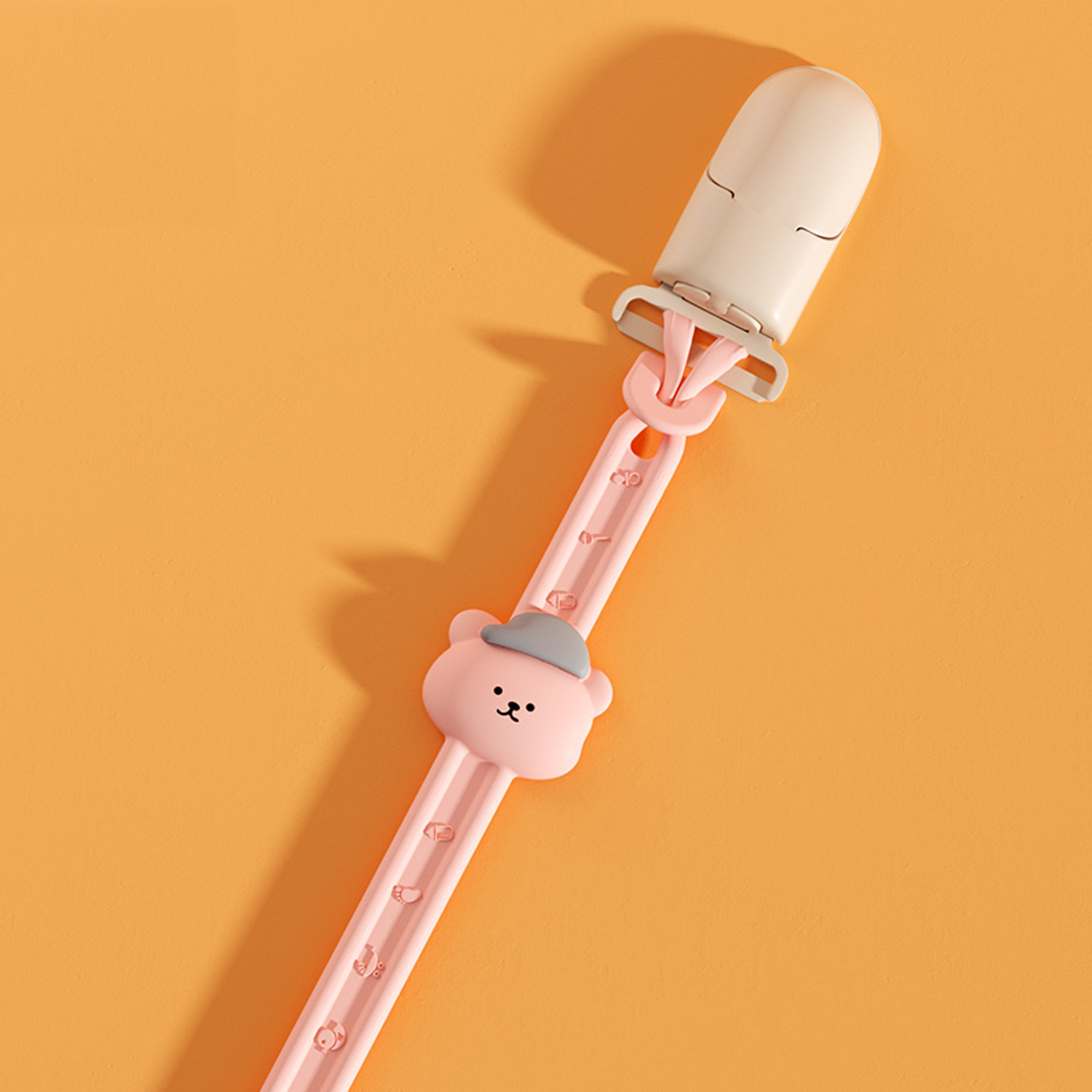 Hat bear with clip chain-pink