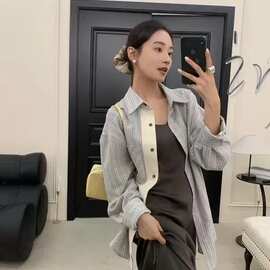 设计感小众条纹衬衫女宽松显瘦撞色门襟长袖衬衣