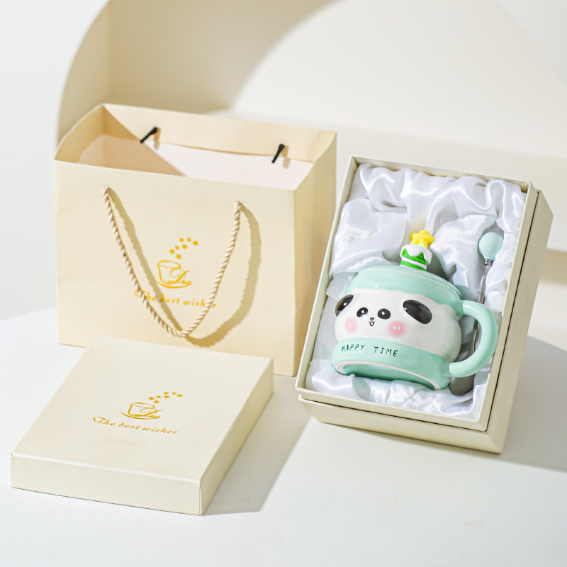 Hermosas tazas de cerámica de regalo de cumpleaños, chicas super lindas, copas de alto valor, tazas con cubierta de cucharas, regalo de mano