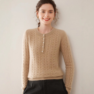 2025 Autumn and Winter New Cashmere Knitted Base Shirt Women's Long Sleeve Collar Buckle Crewneck Lazy Style Warm Top