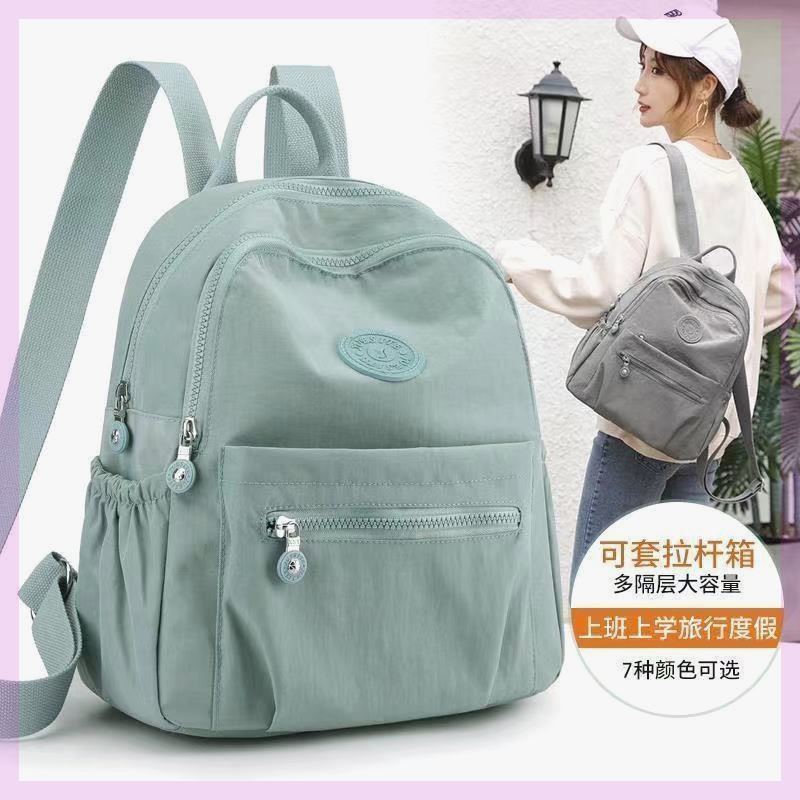 Moda coreana de tela de Oxford ligera de madres de mediana edad madre simple mochila de lona simple mochila de estudiantes