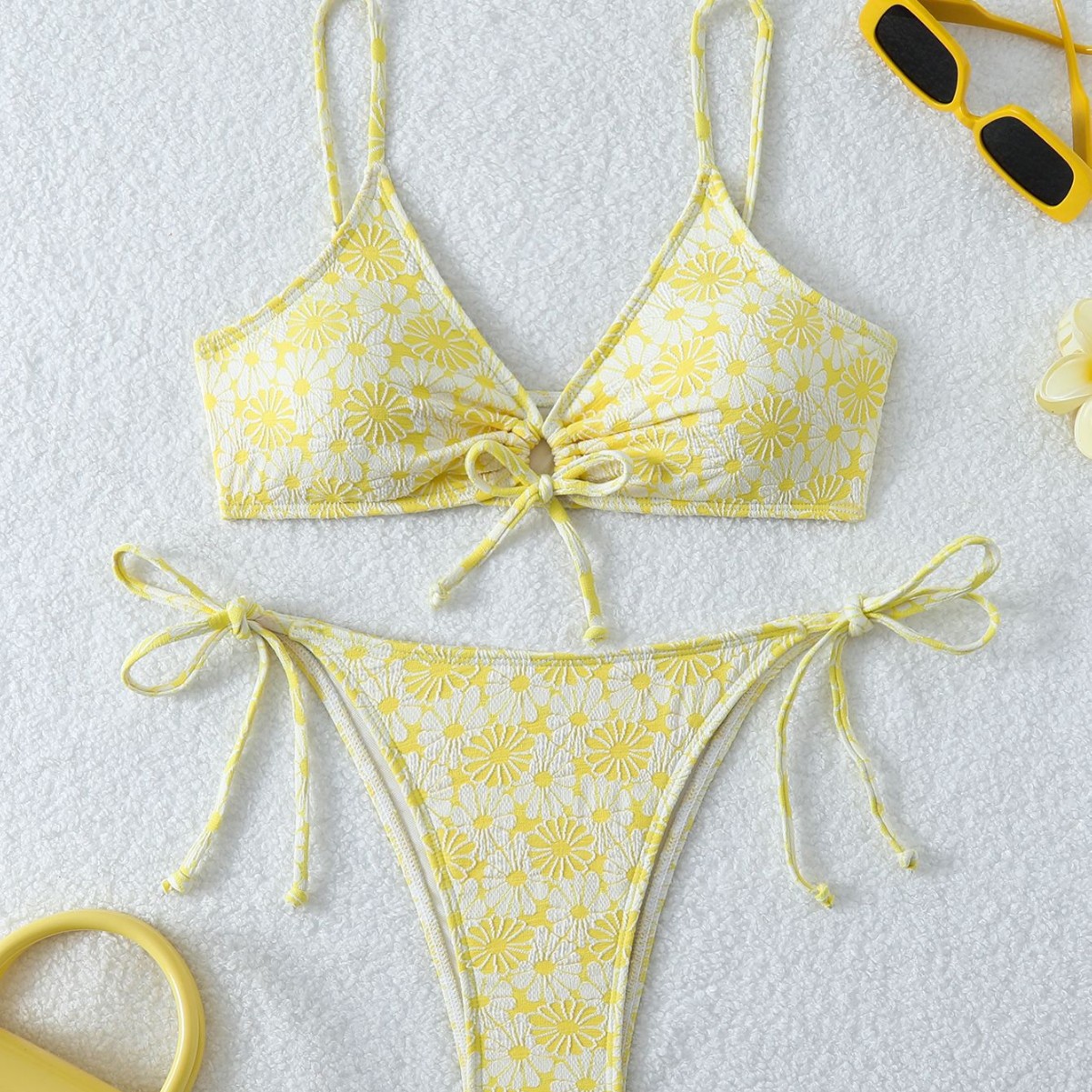 European and American Style Two-Piece Swimsuit, Tight-Fitting, Feminine, Fashionable Printed Bikini, Hot-Selling Bikini for Seaside and Hot Springs, Foreign Trade