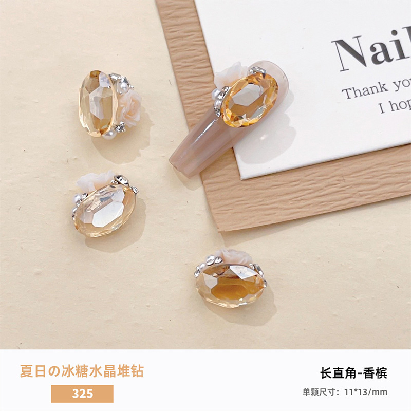 Verano hielo a través de la manicura, pila de cristales, joyería de diamantes, azúcar transparente, huevo de paloma, diamante de uñas, pila de rosas, bola de diamantes, producto terminado