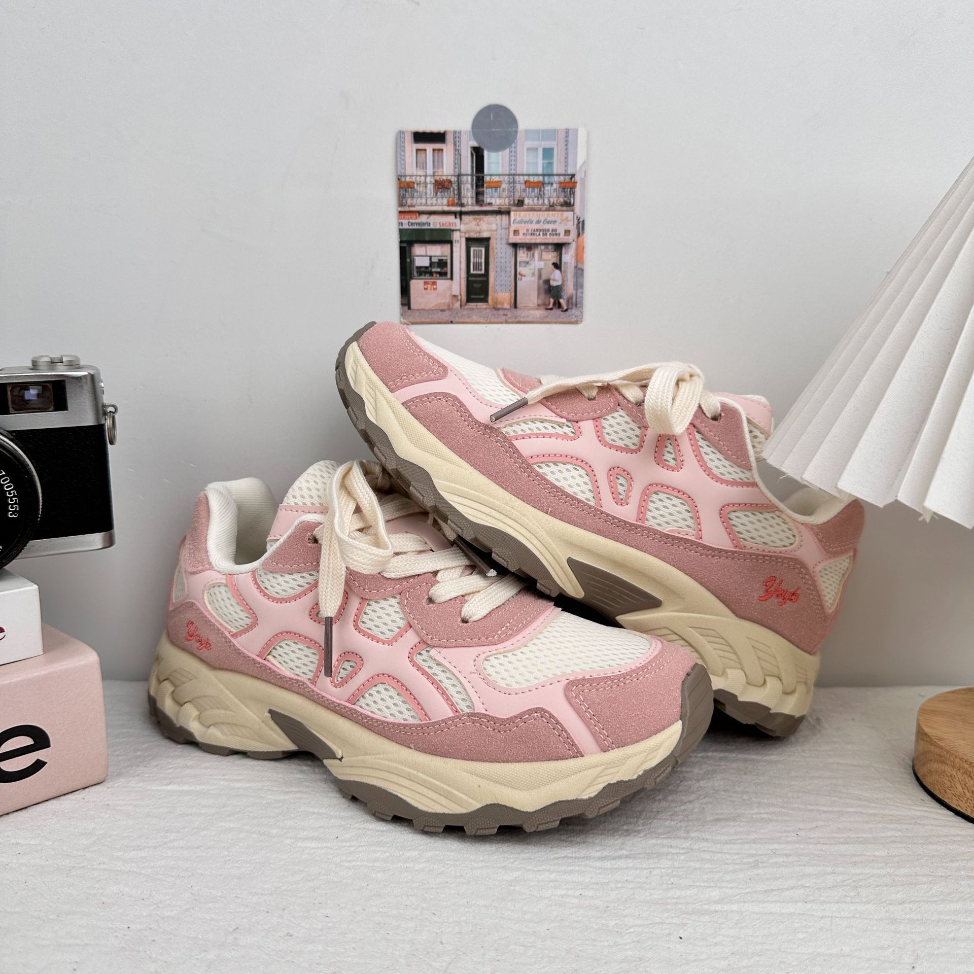 Zapatos de fondo grueso de larga onda para mujeres 2025 nuevos zapatos de otoño de mujer zapatos blancos casuales zapatos deportivos zapatos de skate