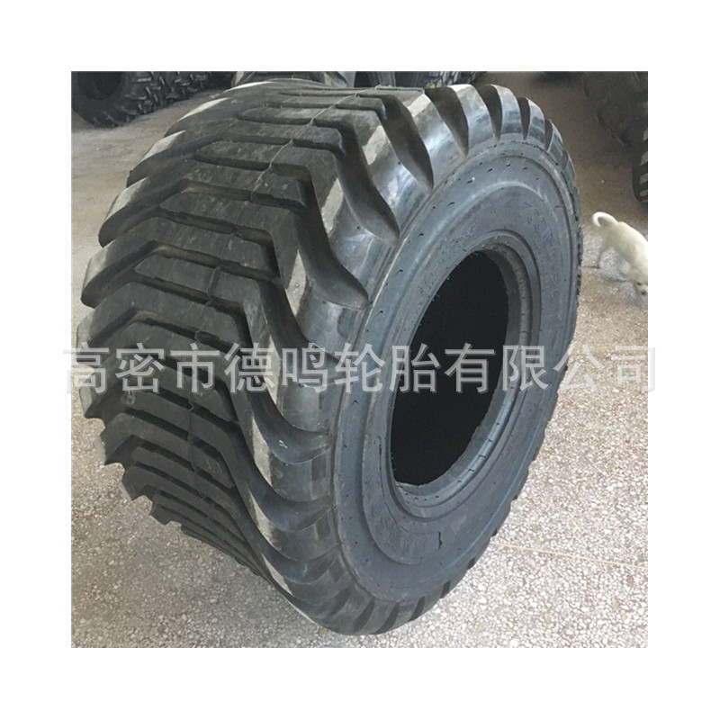 Neumático de alta suspensión forestal 700/50-22.5