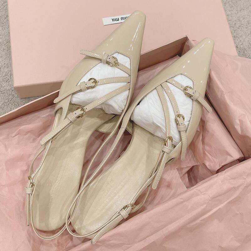 miu*の同スタイルブラックトゥトゥスティレットヒール多用途サンダル、女性用パテントレザーリボンバックストラップ付きスモールスクエアトゥハイヒール|undefined