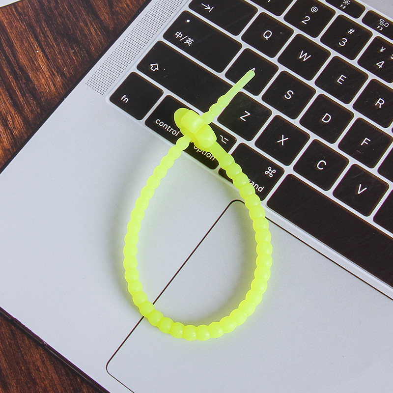 25cm colorido pequeña flor de silicona cuerda DIY joyería llavero accesorios auto-bloqueo cordón Correa cordón corbata