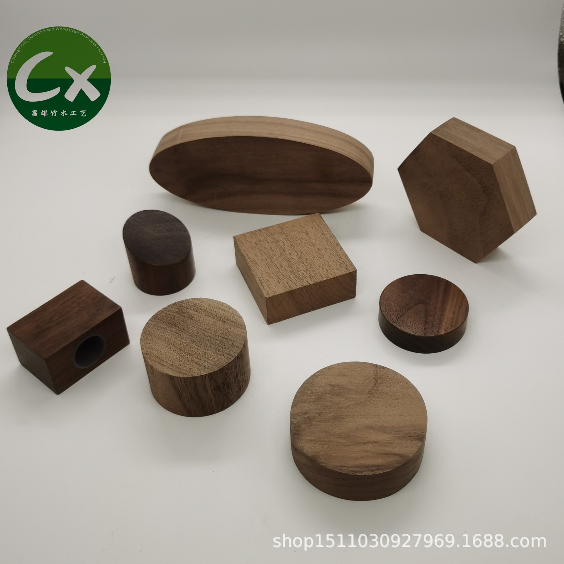 Custom black walnut wood chip DIY solid wood chip wood tag wood block round wood chip heterosexual tag wood accessories