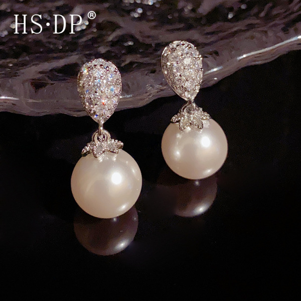 elegant fashionable small earrings with zircon drop-shaped from…