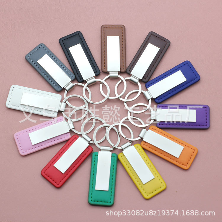 Leather keychain rectangular clip leather buckle factory wholesale genuine leather advertising LOGO in stock promotional small gift