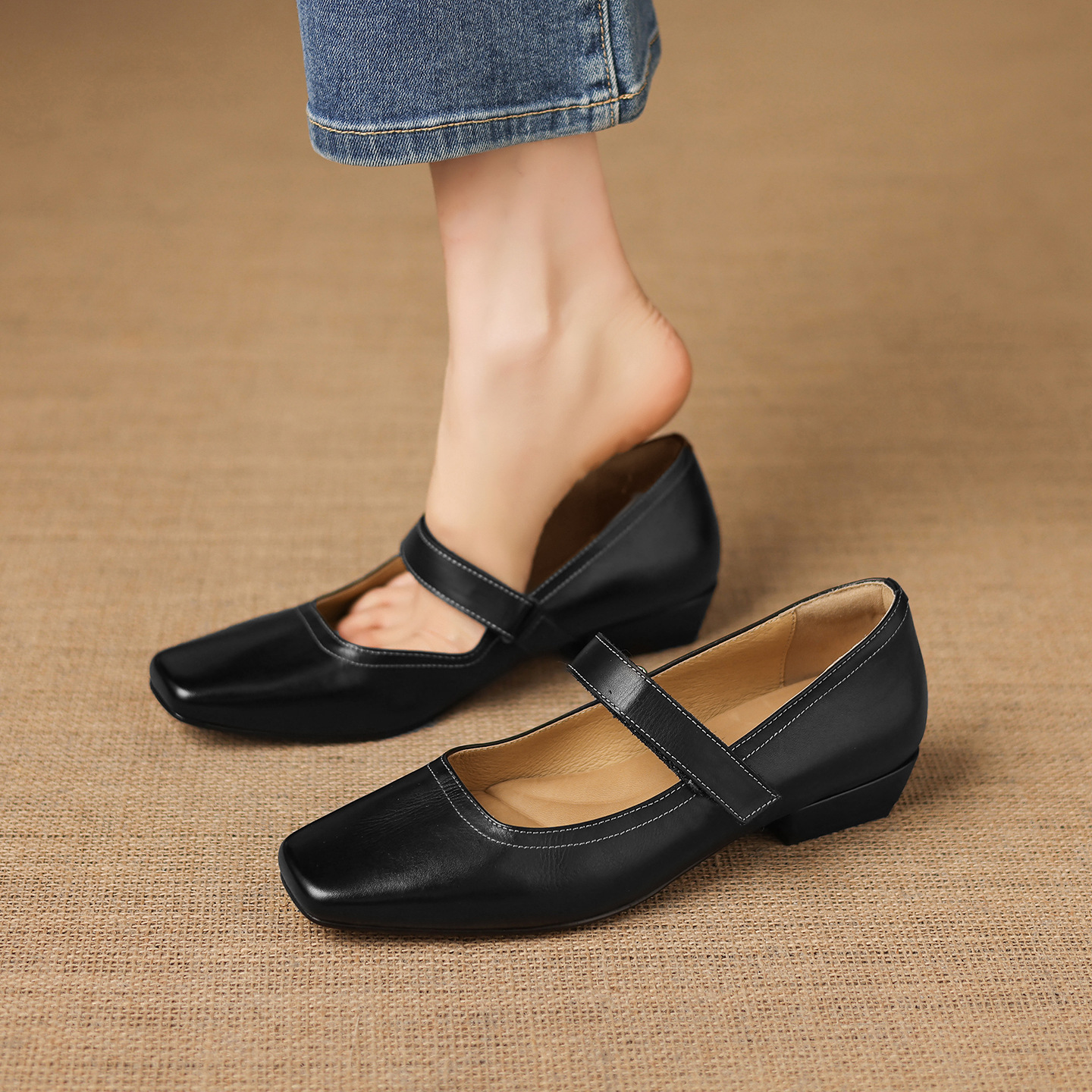 Giày Mary Jane nữ quai ngang gót thấp 2,5 cm da bò mềm miệng nông — màu nâu