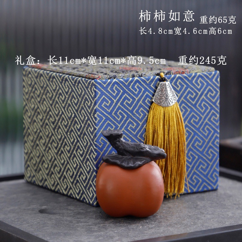 紫砂柿如意茶ペットオーナメントは、小さなお茶を育てたり、装飾的な工芸品をしたり、柿をペアにして模擬フルーツを作ったりすることができます。|undefined
