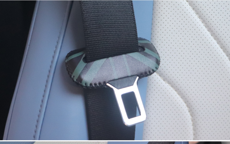Suitable for MINI car safety belt buckle protective cover anti-collision cover car safety belt card head protective cover protective sticker
