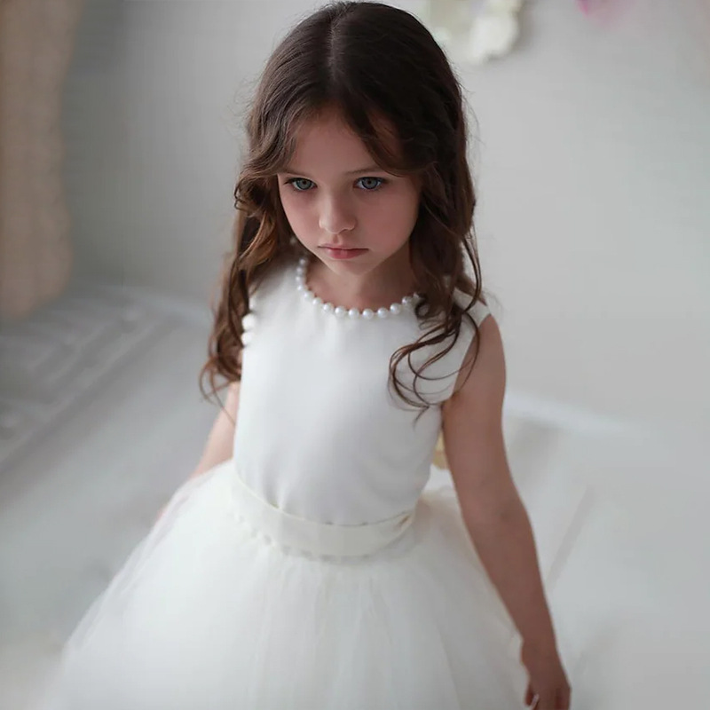 Nuevo vestido de boda transfronterizo de los niños europeos y americanos sin mangas sin espalda con cuentas de rendimiento de cumpleaños mullido vestido largo