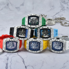 跨境外贸理查酒桶形镂空透底木纹时尚个性男士腕表厂家直供潮流