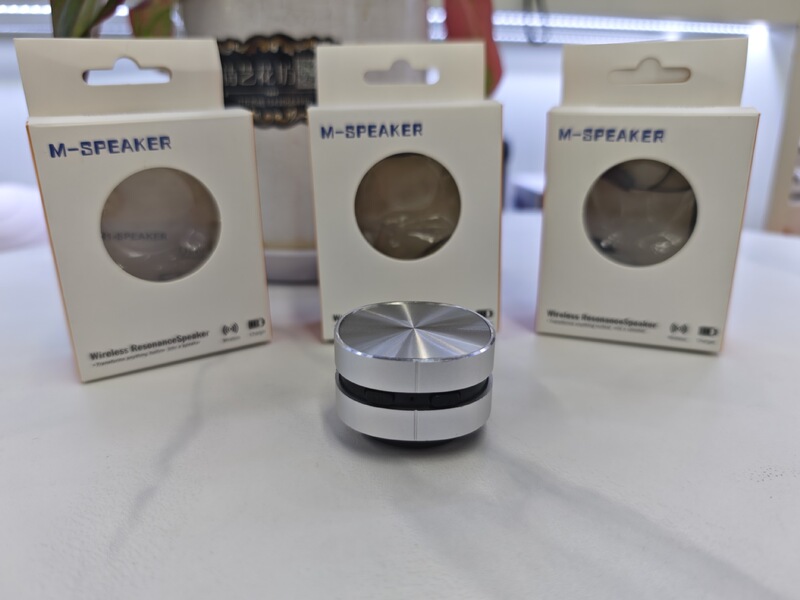 クロスボーダー共鳴ワイヤレス Bluetooth スピーカー屋外ポータブル金属ナノ吸盤クリエイティブギフト Bluetooth スピーカー|undefined