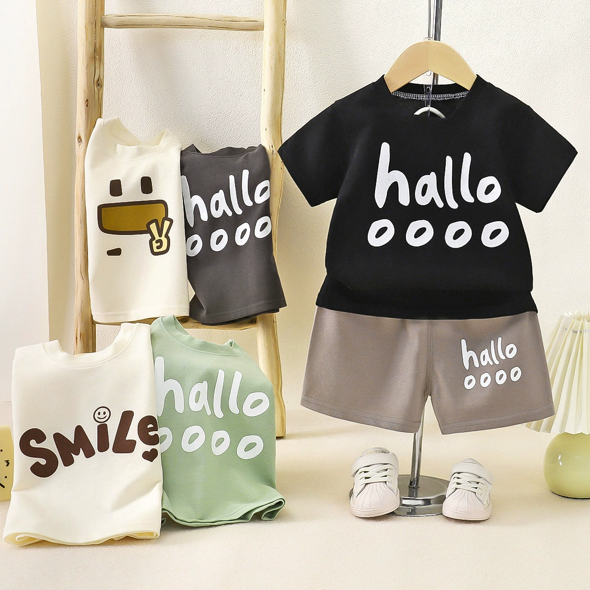 Летний костюм с короткими рукавами для детей Летний мальчик для девочек среднего и среднего возраста пятиборочные шорты набор домашней одежды из двух частей