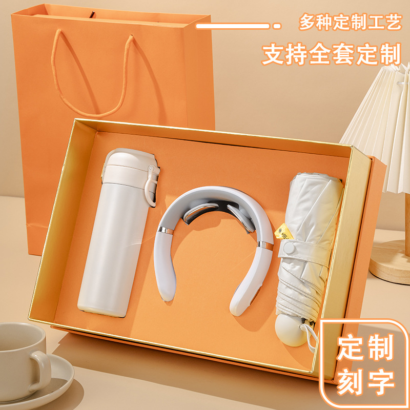 Taza de café, paraguas, caja de regalos, regalos empresariales, empleados de clientes prácticos.