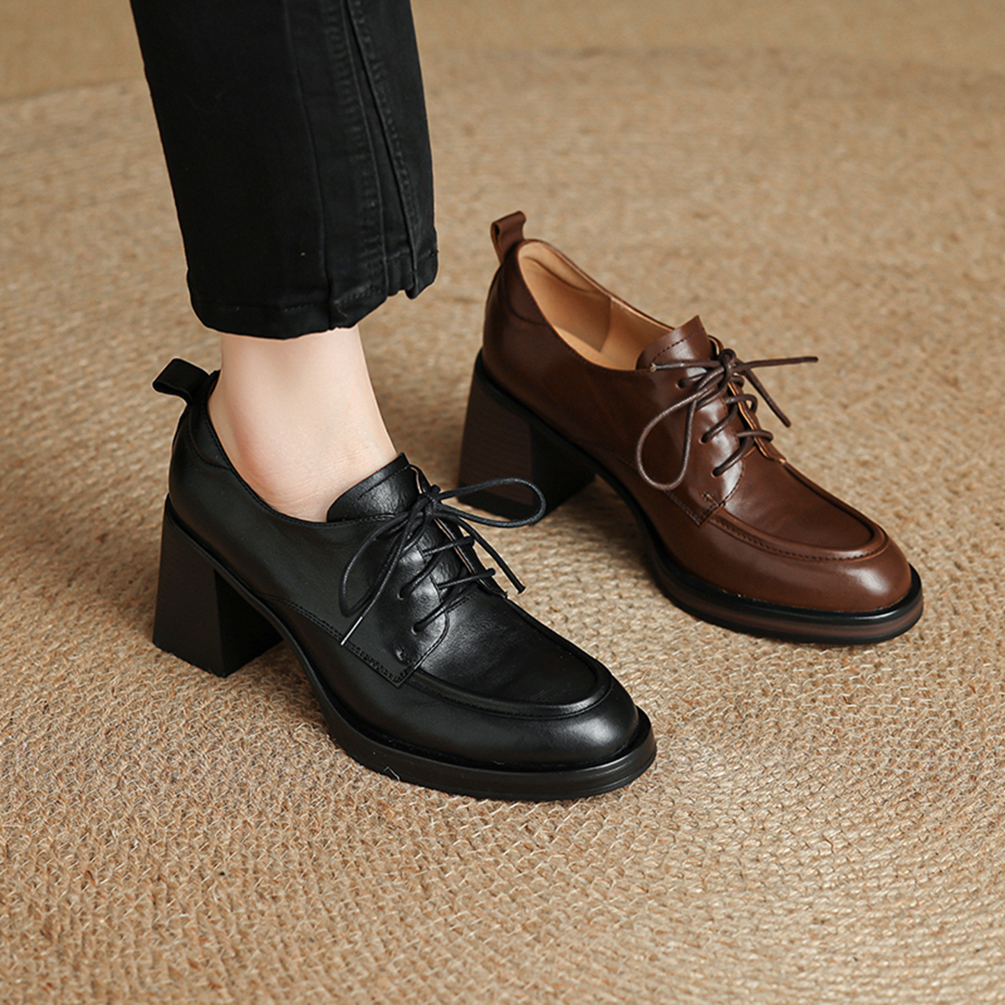 Giày cao gót nữ mũi tròn bít da bò, gót 7,6 cm, buộc dây, phong cách retro — Chiều cao gót màu nâu 7.6cm