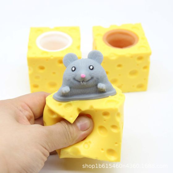 Cheese mouse pinch music vent cheese mouse spoof cute decompression whole person squeeze cheese mouse spot