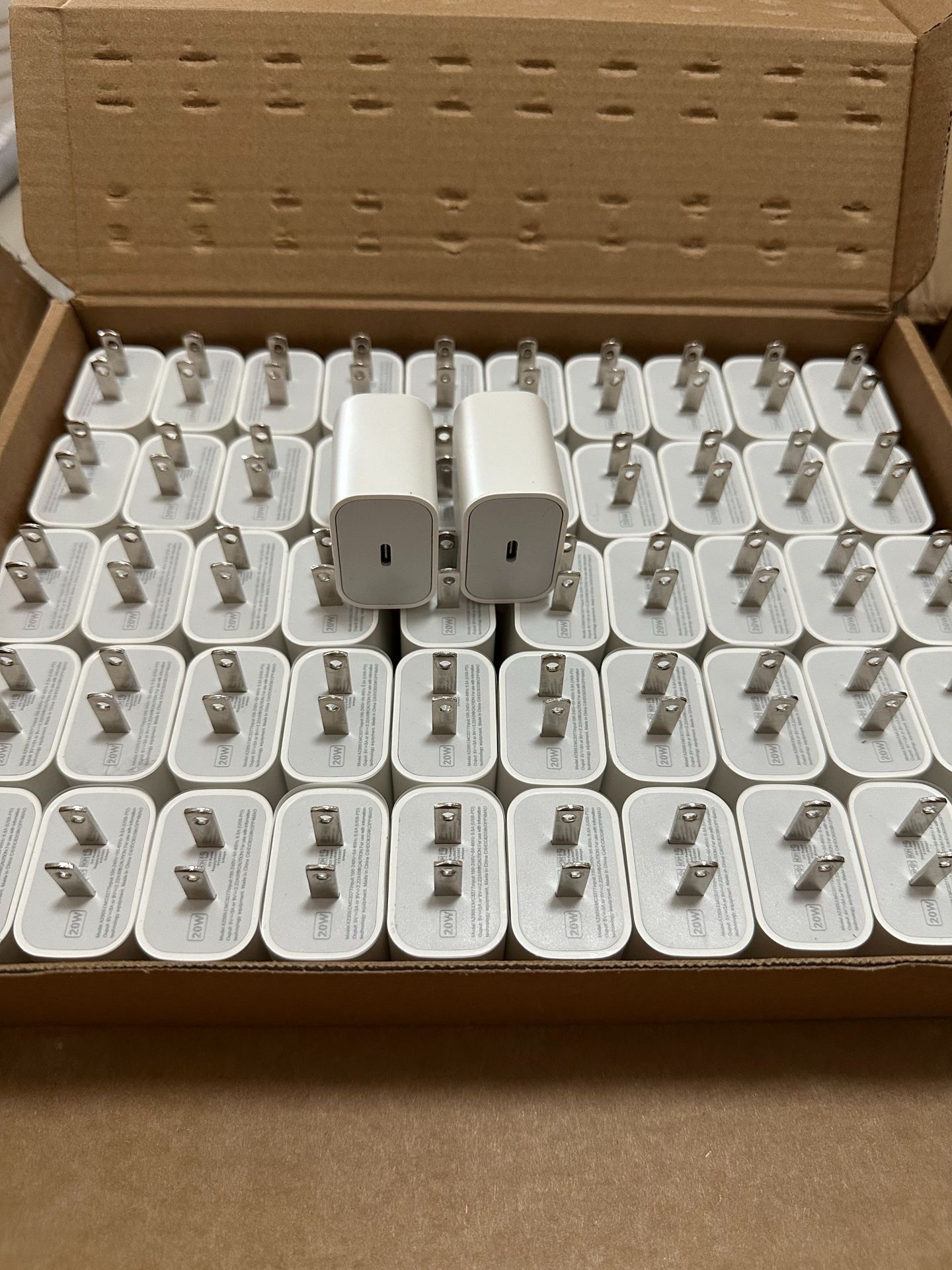 PD20W充电器适用于苹果8-17手机充电头20w平板快充头type c口套装