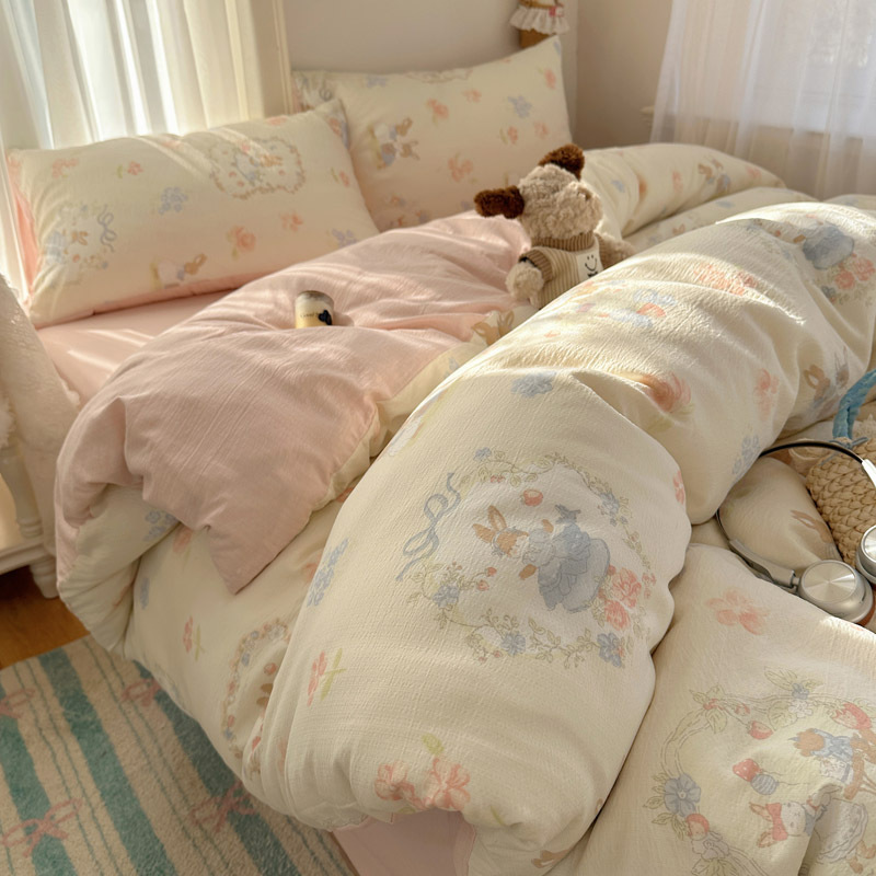 Cama de algodón de cuatro piezas A clase madre y bebé dormir desnudo pro piel sábanas de cama de algodón puro Kasa dormitorio dibujos animados lindos tres piezas 4