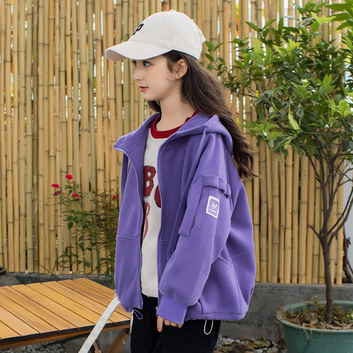Girls' Cardigan Jacket 2024 Spring New Style Western Style Padded Sweater Big Children's Autumn Children's Spring and Autumn Thickened Tops