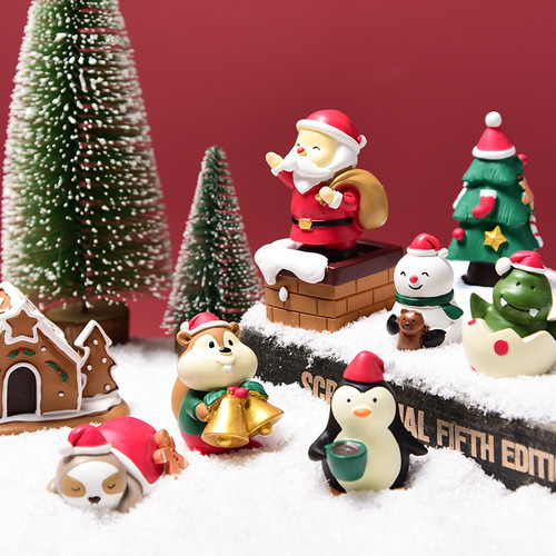 Christmas resin small animal ornaments creative home decoration mini Christmas tree Christmas gift for the elderly