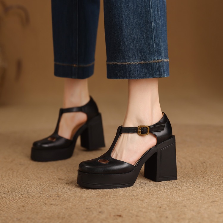 Sandal nữ đế xuồng platform gót vuông phong cách vintage khóa kim loại — màu nâu, màu đen chi tiết 62