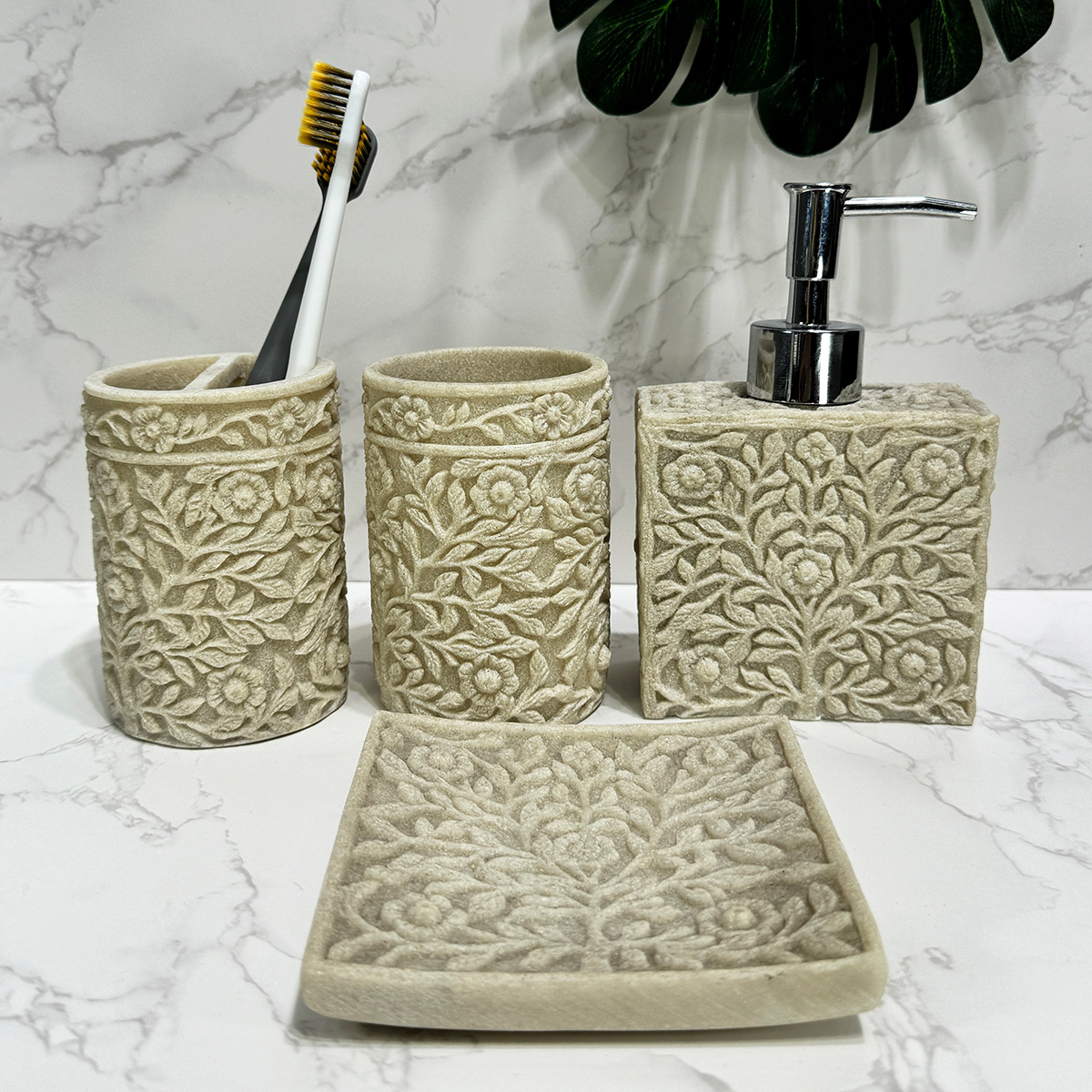 Baño del hotel de cuatro piezas de baño de resina de arena y grava set de baño de enjuague bucal botella de desinfectante de manos para el hogar