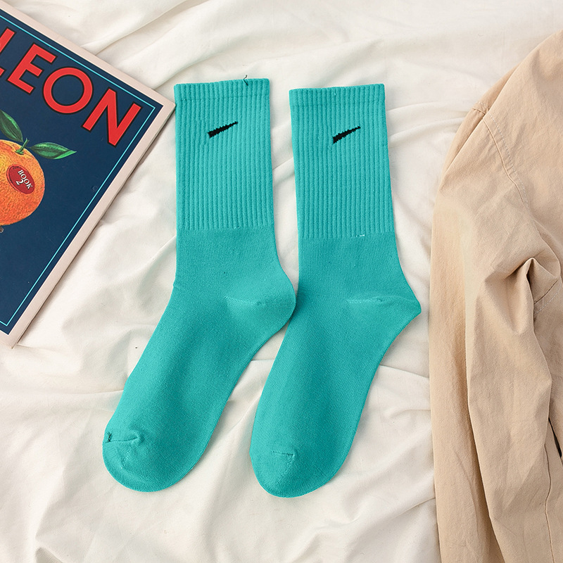 Calcetines de media pantorrilla para mujer, verano, algodón puro multicolor, resistentes, ideales para baloncesto