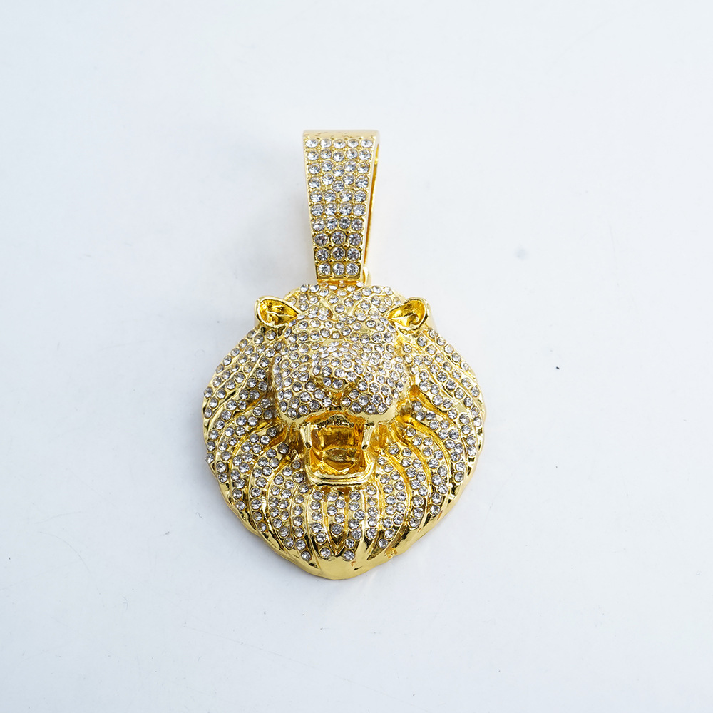 Collar de cadena cubana con colgante de cabeza de león estéreo de diamantes completo personalizado para hombre, cadena de clavícula de moda hip-hop europea y americana