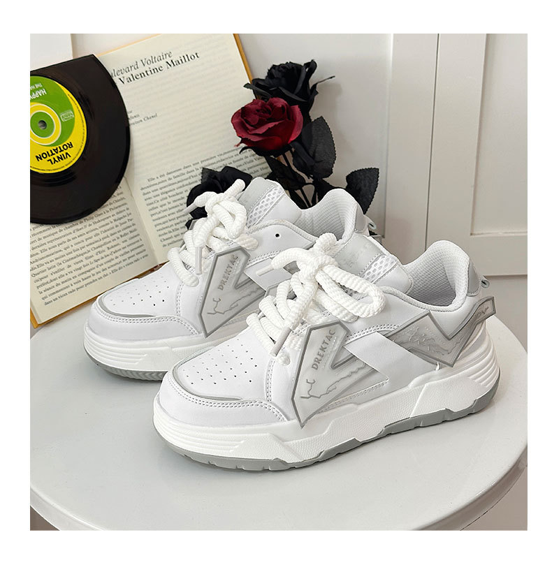 Nuove scarpe da ginnastica alla moda per coppie con pane a vita alta con suola spessa Scarpe da corsa casual per studenti di minoranza cinese-chic_voghion.com