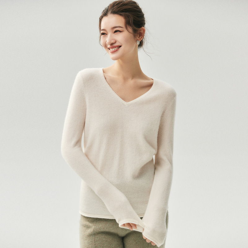 Luxurious texture! 100% cashmere sweater for women, autumn/winter V-neck, ribbed cuffs, long-sleeved knit top, base layer sweater Luxurious texture! 100% cashmere sweater for women, autumn/winter V-neck, ribbed cuffs, long-sleeved knit top, base layer sweater